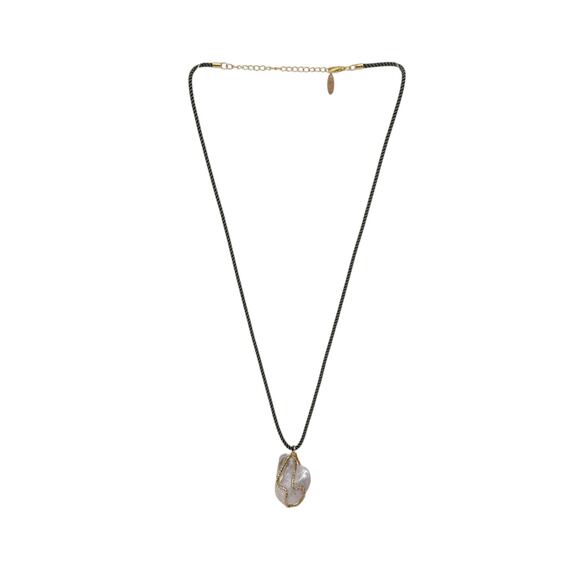 MAISON IREM Mulberry 1976 Necklace - Picture 4 of 11